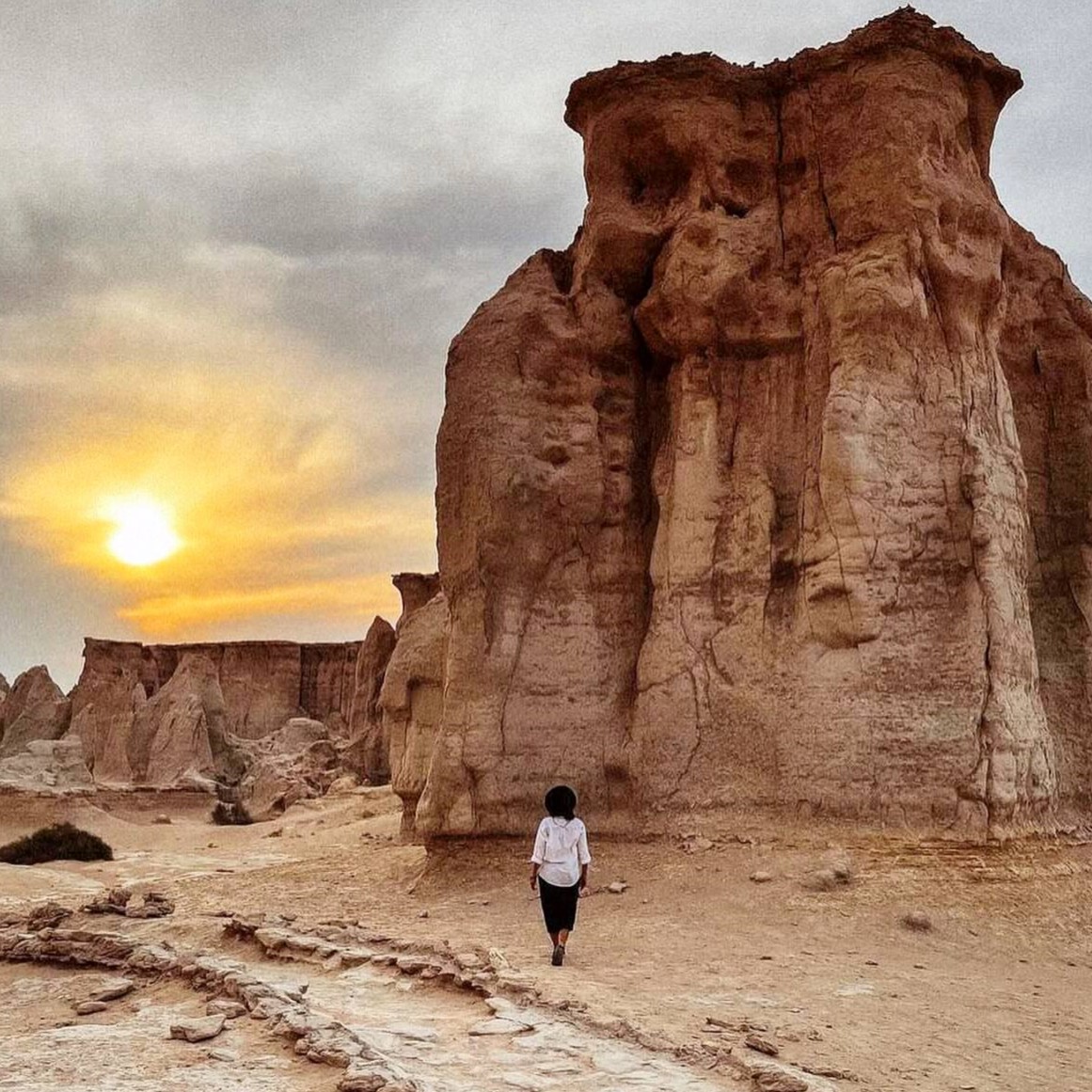 دره ستارگان قشم ۱۴۰۴| راهنمای بازدید، هزینه، زمان و نکات ضروری